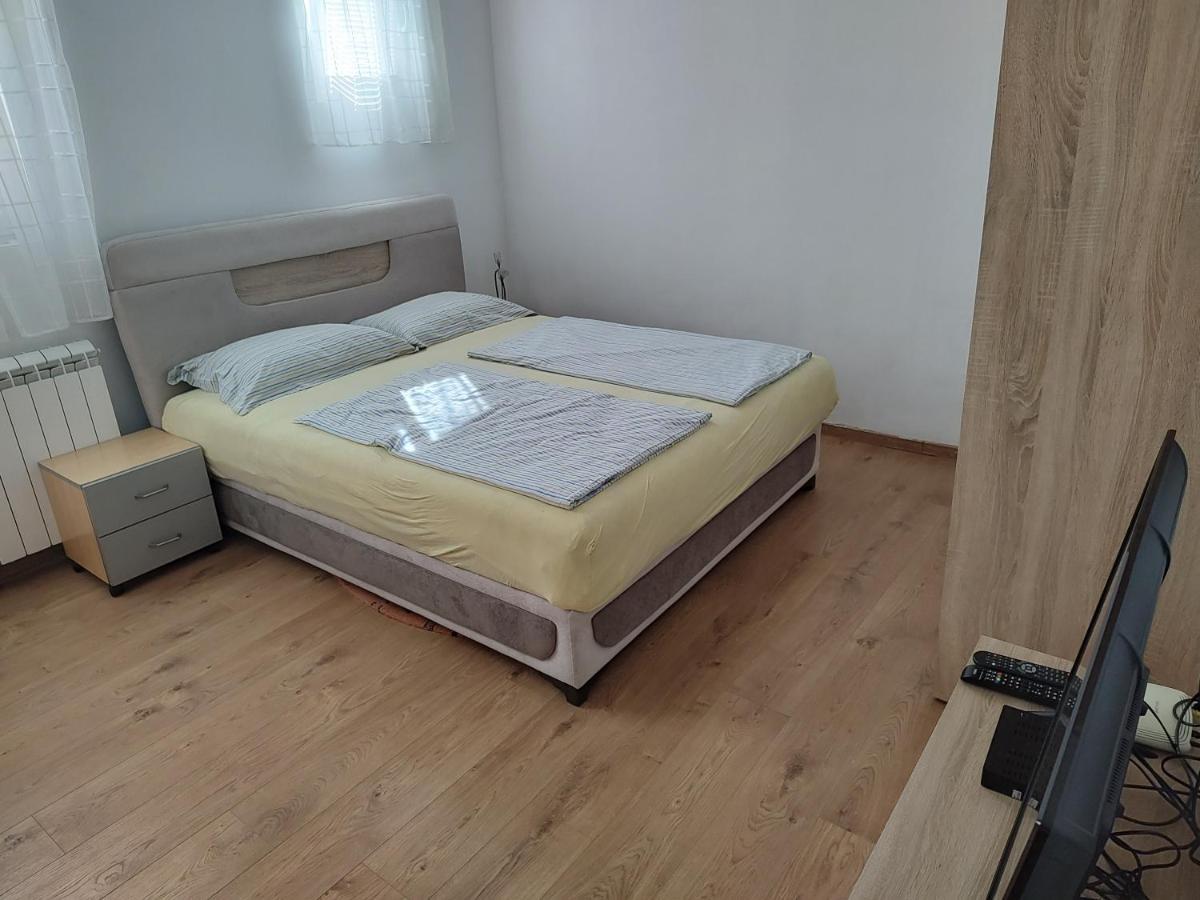 Apartman Anastasija Surčin Dış mekan fotoğraf