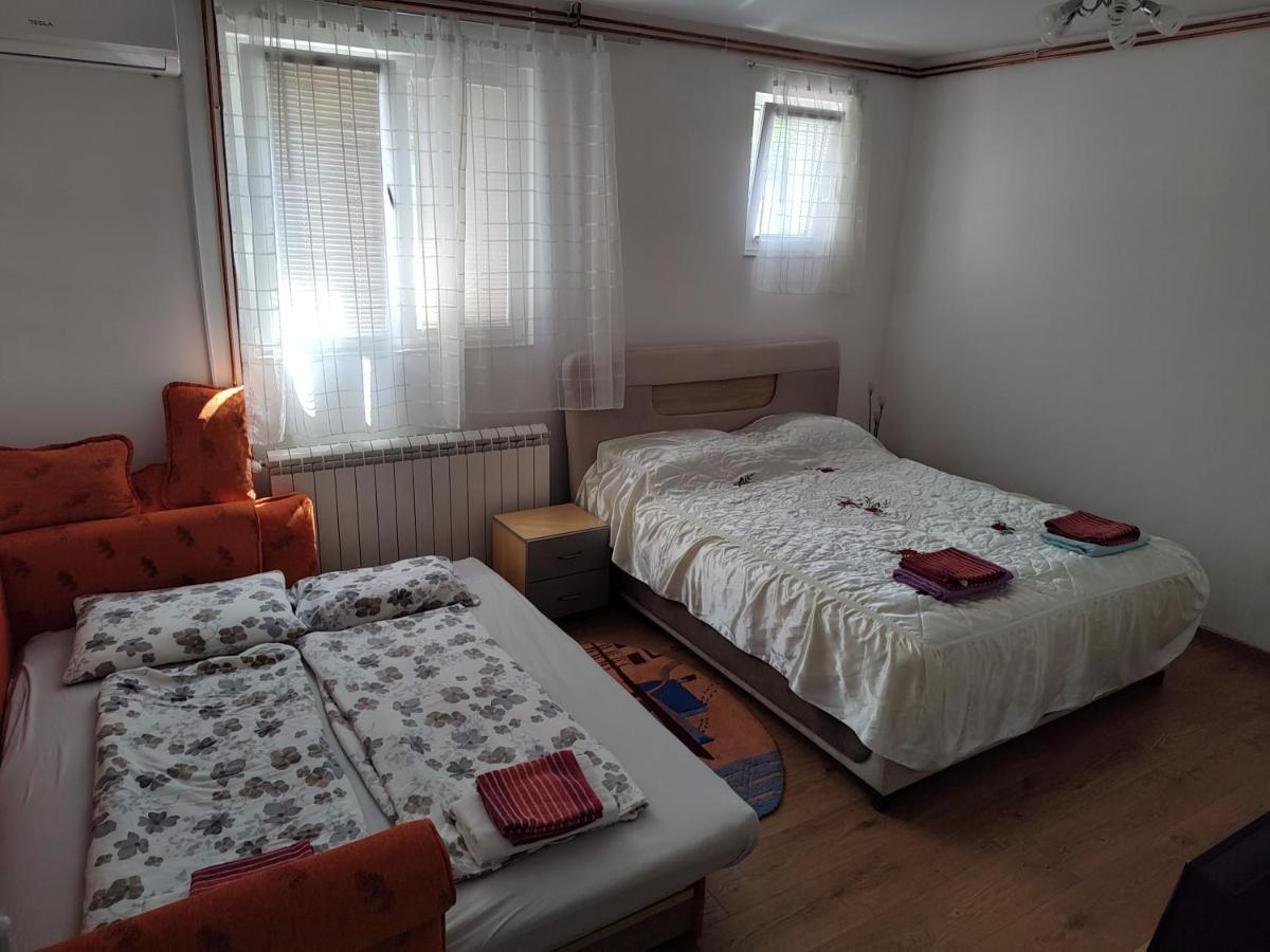 Apartman Anastasija Surčin Dış mekan fotoğraf